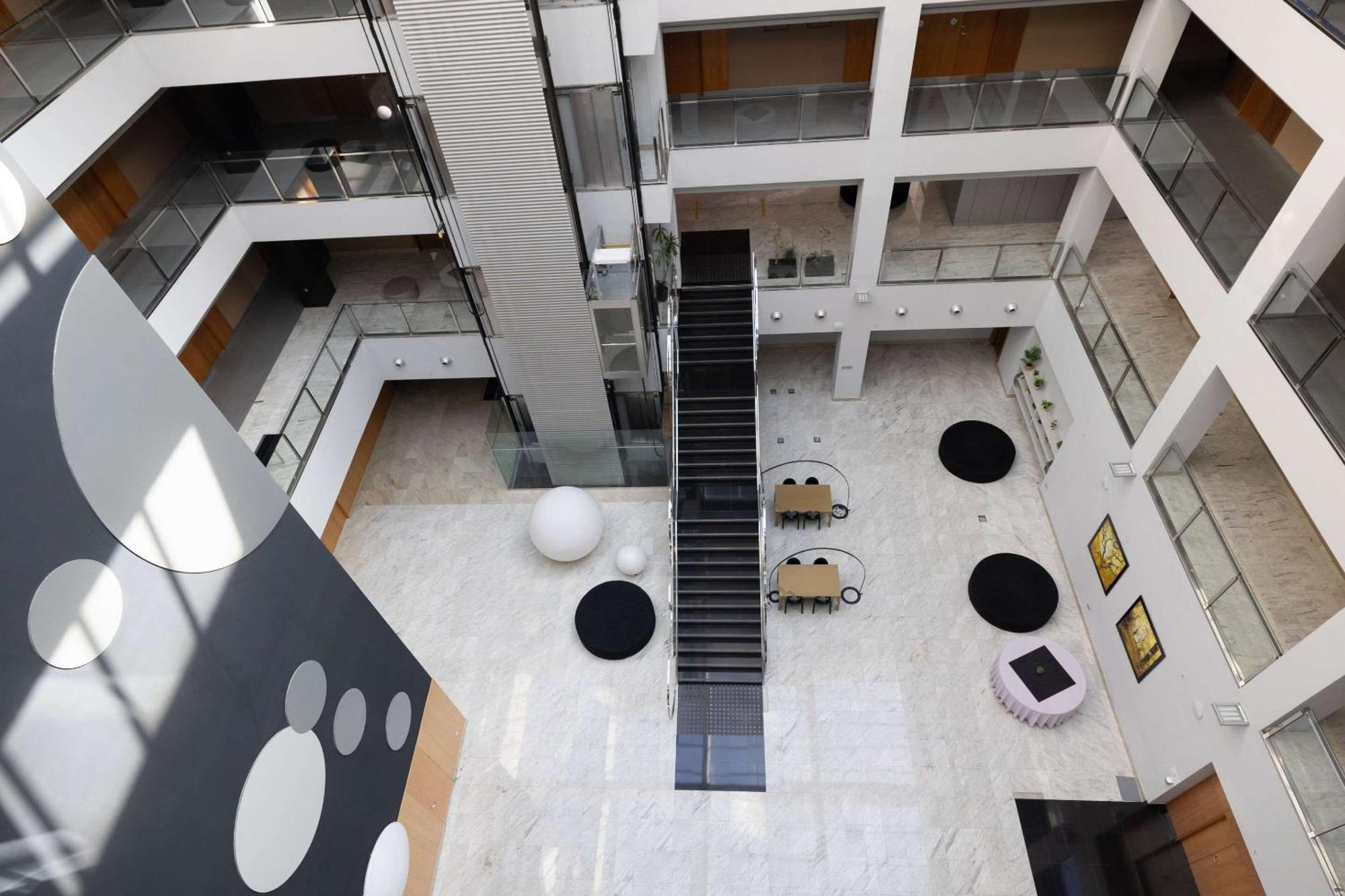 Hotel Ciudad De Ponferrada, Ascend Hotel Collection Extérieur photo